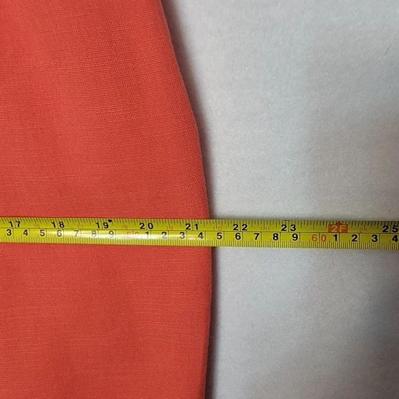 NWT Loft Elegant Coral Button-Accent Skirt SIZE 14. #854 - Picture 7 of 7